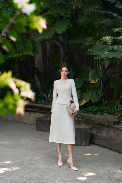 Đầm xòe Clara Essence