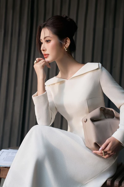 Đầm xòe Clara Essence