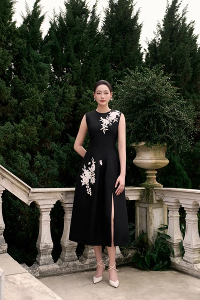 Noir Floréa Dres - Đầm dạ hội thêu hoa