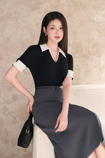 Áo thun ôm cổ bẻ