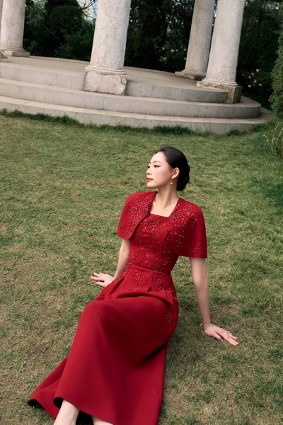 Ruby Starlit Dress - Đầm dạ hội tay pha lê