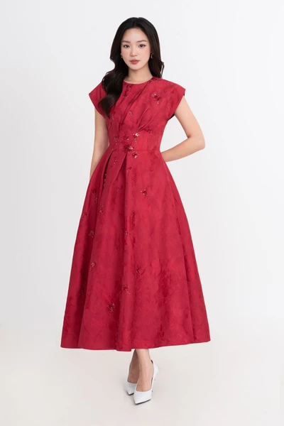 Crimson Élan Dress - Đầm dạ hội thêu hoa
