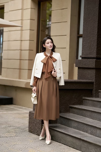 Áo sơ mi nơ Caramel