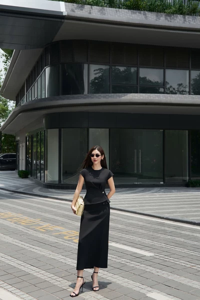 Áo ôm Khaki Charm Top