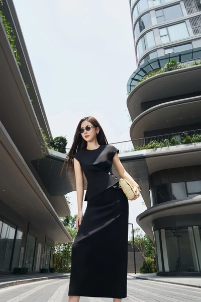 Áo ôm Khaki Charm Top