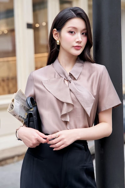 Áo sơ mi cổ nơ Nâu Tây