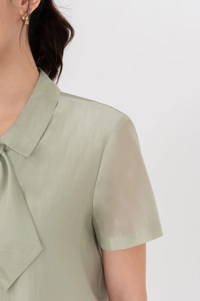 Áo sơ mi cổ nơ xanh Sage