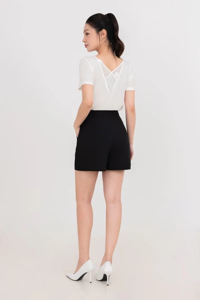 Áo kiểu cổ tròn phối ren