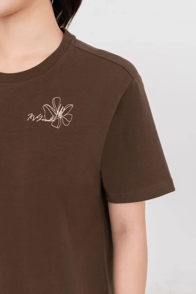 Áo thun thêu hoa Minimal Bloom