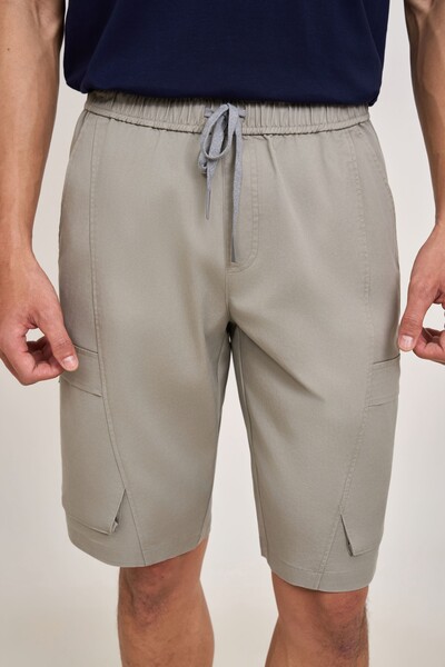 Quần shorts Easy Khaki
