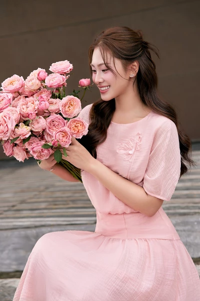 Áo kiểu Bloom Harmony