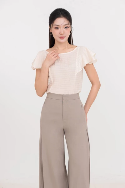 Áo kiểu Petal Light