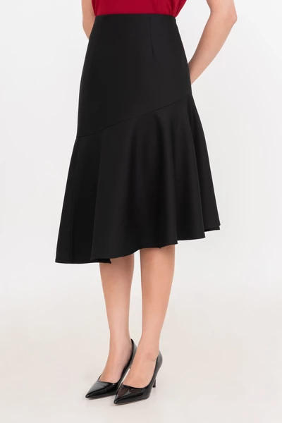 Chân váy đuôi cá cách điệu