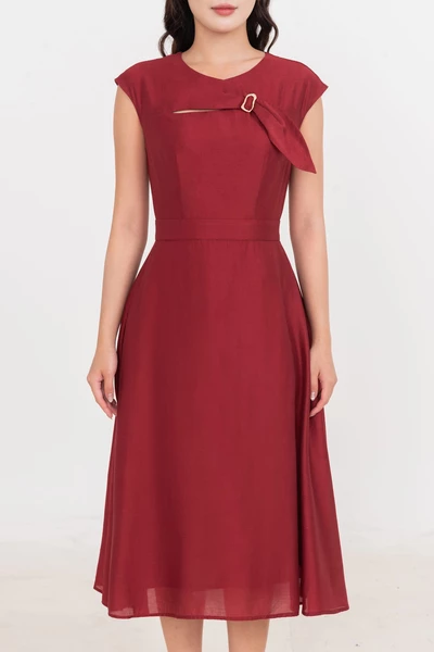 Đầm lụa xòe tay hến