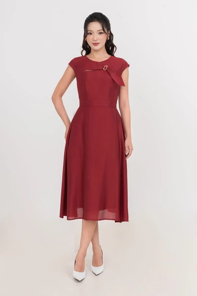 Đầm lụa xòe tay hến