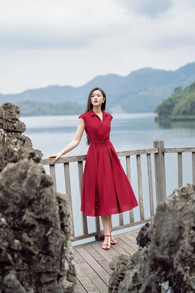 Đầm xòe Scarlet Lake