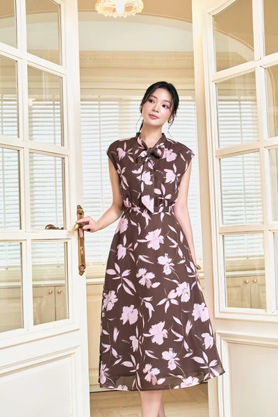 Đầm xòe Graceful Touch