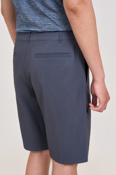 Quần shorts Khaki