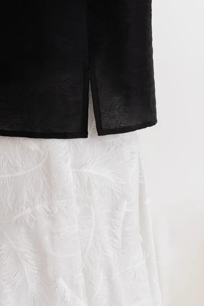 Áo lụa Luna Veil