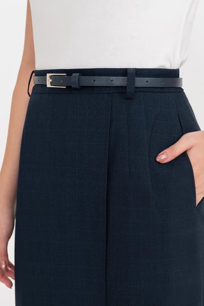 Chân váy bút chì Navy Essence