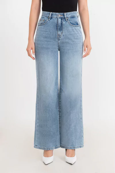 Quần Jeans suông xanh sáng