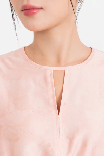 Áo sơ mi lụa ôm Rosé