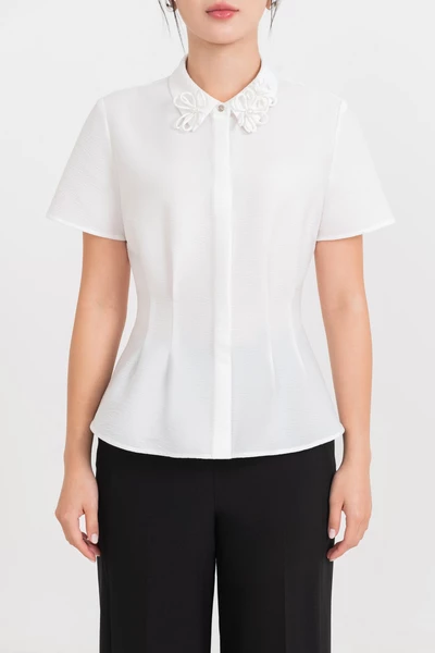 Áo sơ mi ôm Peplum